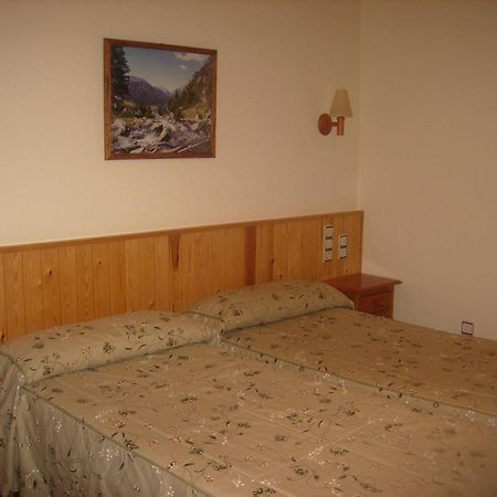 Hostal Pernalle Erill la Vall Exterior photo